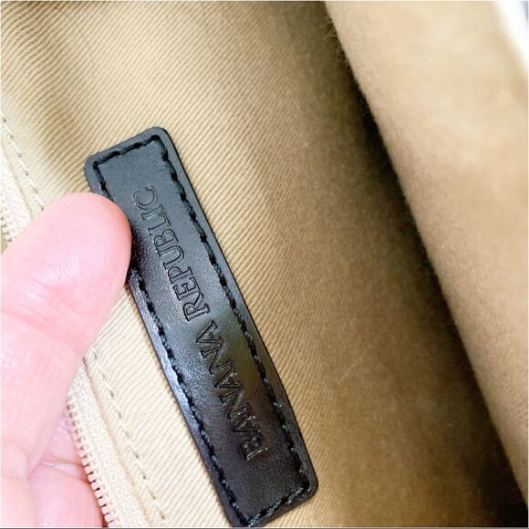 Banana Republic Freja Envelope Convertible Clutch - Black - Picture 9 of 10